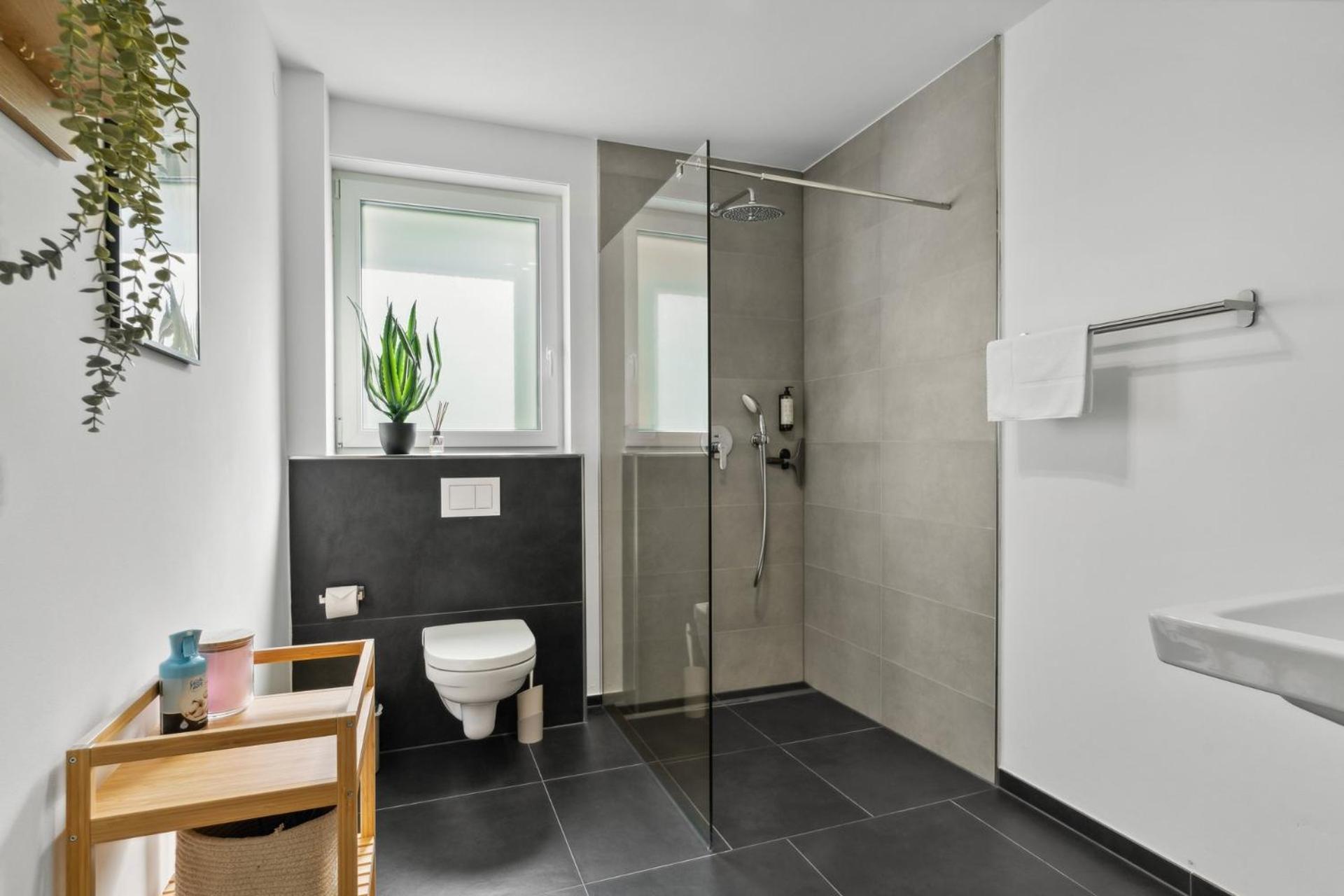Deluxe Apartment In Bielefeld City Mit Parkplatz Und Terrasse Zewnętrze zdjęcie