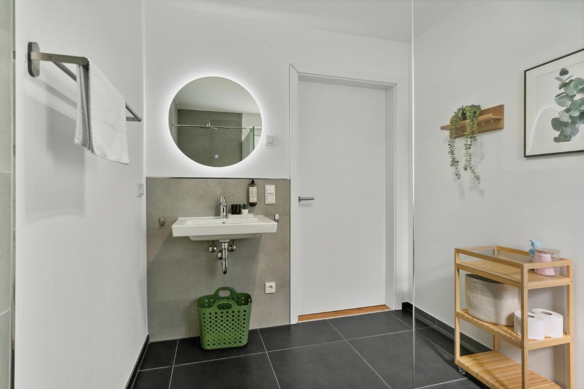 Deluxe Apartment In Bielefeld City Mit Parkplatz Und Terrasse Zewnętrze zdjęcie
